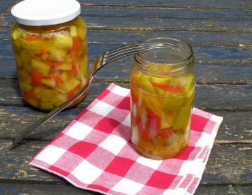 Saure Jausenzucchini