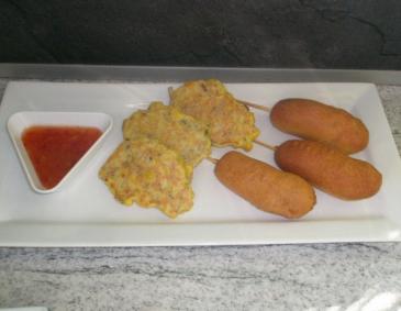 Amerikanische Corndogs