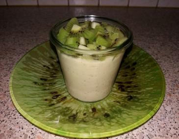Quinoa-Dessert mit Kiwi