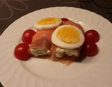 Schinkenrollen mit Frischkäsekren