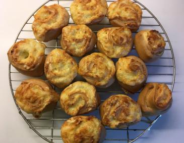 Pikante Käse Schnecken