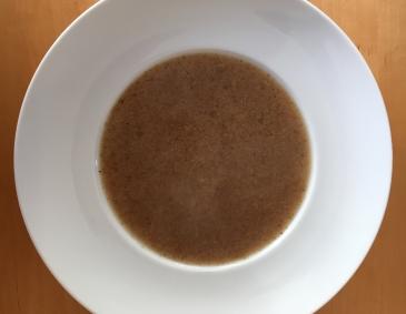 Geröstete Grießsuppe