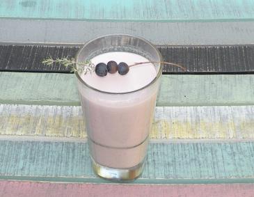 Heidelbeermilch