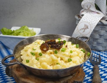 Käsespätzle mit Röstzwiebeln