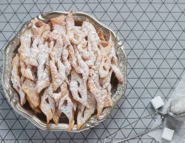 Kroštule - Frittierte Weihnachtskekse aus Istrien