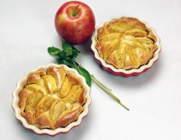Apfelkuchen mit Rührteig
