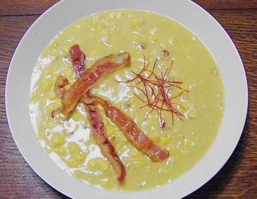 Maiscremesuppe mit Speck