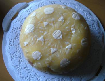 Ananas-Kokos-Charlotte