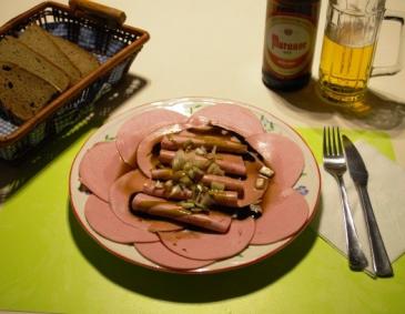 Extrawurst mit Essig & Öl