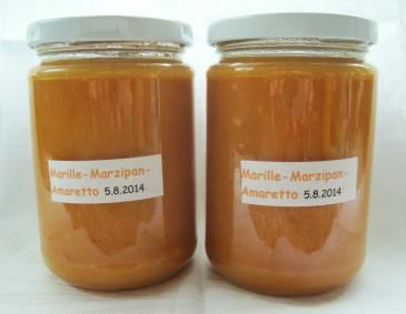 Marille-Marzipan-Amaretto-Marmelade