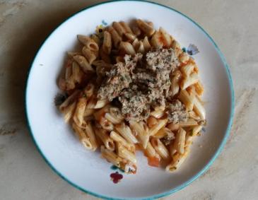 Nudelsalat mit Thunfisch