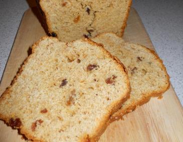 Süßes Dinkelvollkorn-Osterbrot
