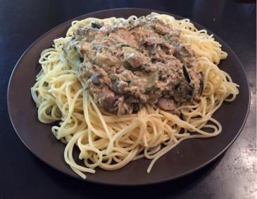 Spaghetti mit Thunfisch-Zucchini-Sauce