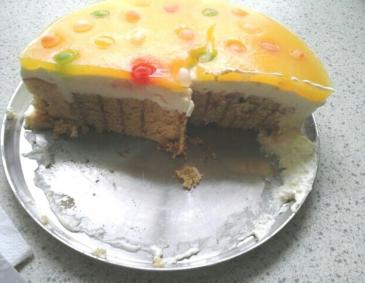 Holundercremetorte