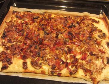 Champignon-Zwiebel-Tarte