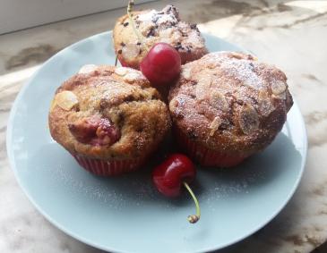 Kirsch-Mandel-Muffins