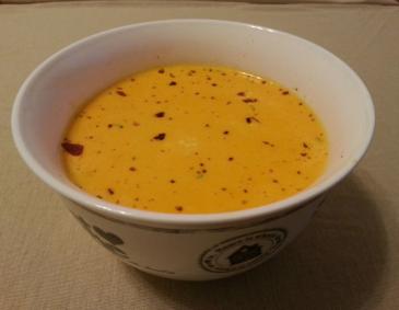 Paprika-Chilli-Cremesuppe