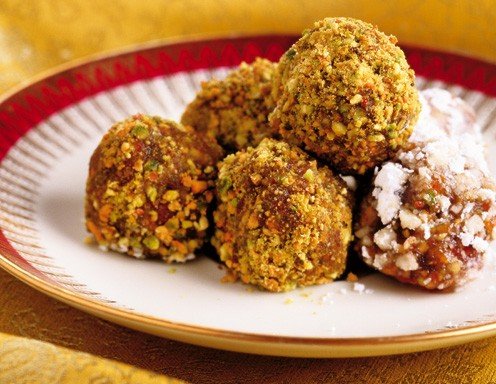Süße Dattelbissen (Halwa Tamr)