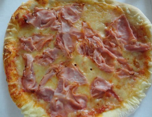 Pizza Mit Schinken Und Kase Rezept Ichkoche At