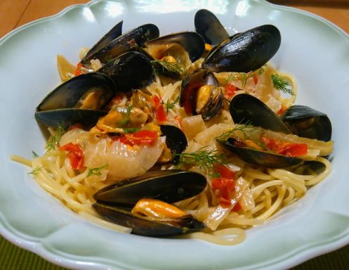 Spaghetti Mit Miesmuscheln In Fenchel Weissweinsauce Rezept Ichkoche At