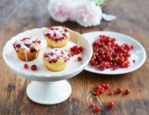 Ribiselmuffins Mit Zuckerguss Rezept Ichkoche At