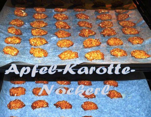 Apfel-Karotte-Nockerl für Bello & Co.