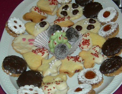 Bunte Weihnachtskekse - Das Grundrezept - ichkoche.at