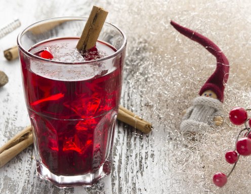 Winterlicher Rote Rüben Gin Tonic