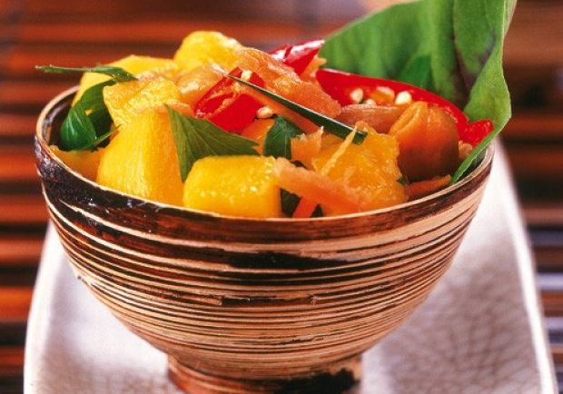 Mango-Papaya-Salat mit Sardellensauce Rezept - ichkoche.at