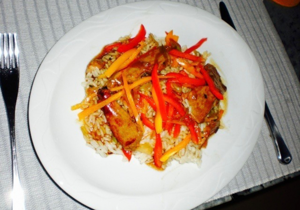 Schweinsfilet mit Paprikagemüse und Reis Rezept - ichkoche