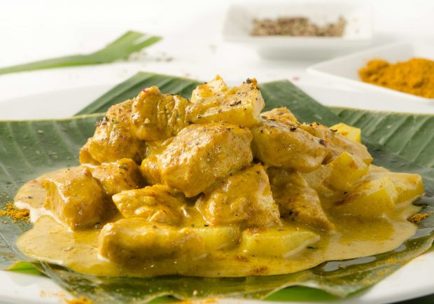 Hühnercurry mit Ananas Rezept - ichkoche.at