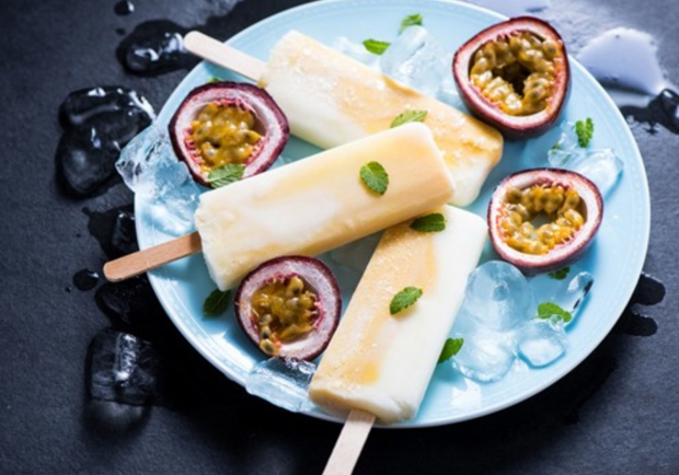 Maracuja-Joghurt-Eis am Stiel Rezept - ichkoche.at