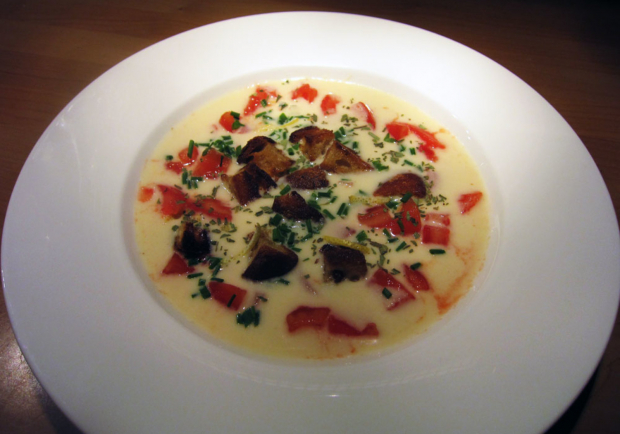 Selleriecreme-Suppe mit Croutons Rezept - ichkoche.at