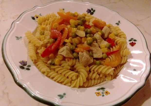 Bunte Hühnerpfanne - Rezept - ichkoche.at