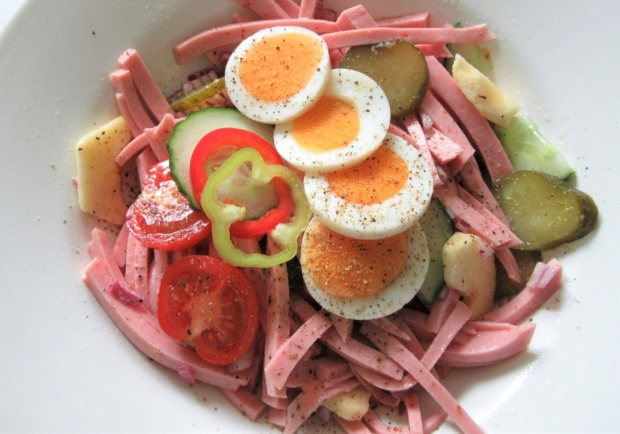 Bunter Wurstsalat - Rezept - ichkoche.at Bunter Wurstsalat - Rezept - ichkoche.at