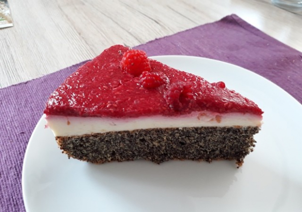 Himbeer-Mohn-Torte Rezept - ichkoche