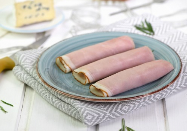 Schinkenröllchen mit Blauschimmelkäse-Honig-Füllung Rezept - ichkoche