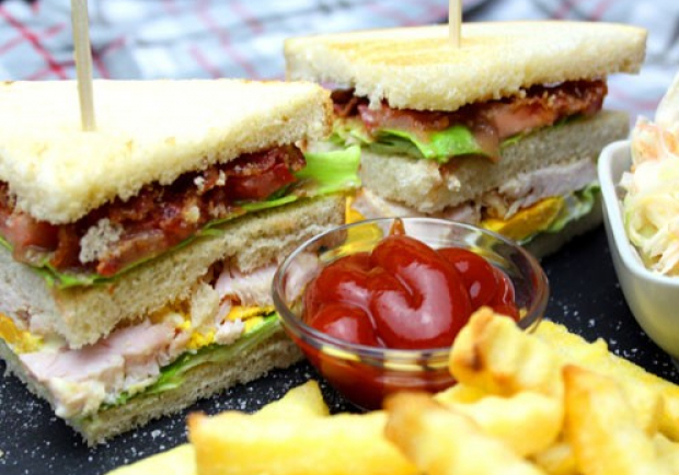 Chicken Club Sandwich Rezept Ichkoche At