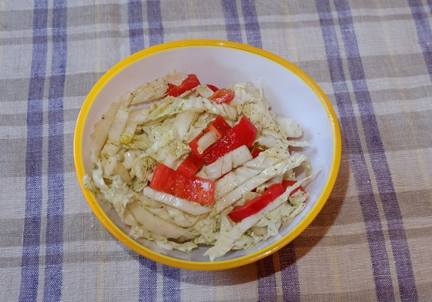 Paprika-Chinakohl-Salat Rezept - ichkoche.at