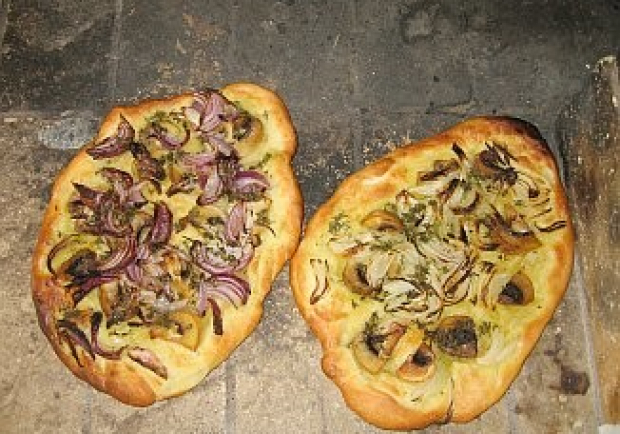 Focaccia mit Pilzen
