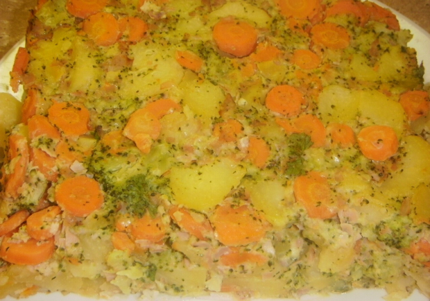 Kartoffel-Karotten-Auflauf Rezept - ichkoche.at