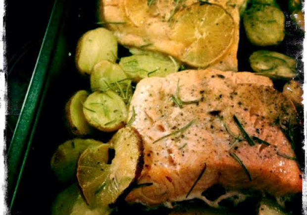 Lachs aus dem Ofen Rezept - ichkoche.at