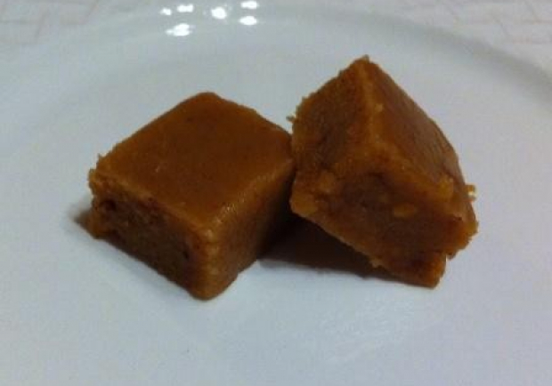 Einfaches Erdnussbutter-Fudge Rezept - ichkoche Einfaches Erdnussbutter-Fudge Rezept - ichkoche