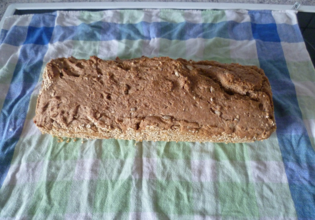 Veganes Dinkel-Vollkornbrot (ohne Germ) Rezept - ichkoche