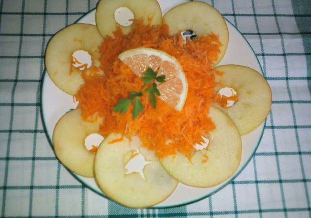 Karotten-Apfel-Salat Rezept - ichkoche.at