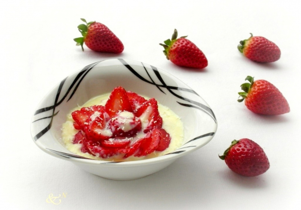 Erdbeer-Marzipan Dessert Rezept - ichkoche.at