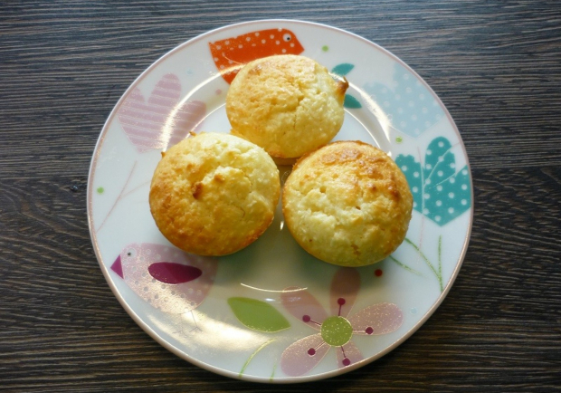 Zitronen-Kokos Muffins - Rezept - ichkoche.at