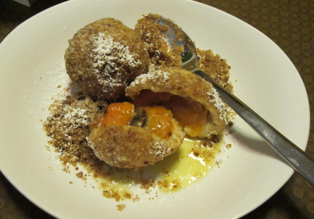 Marillenknödel aus Topfenteig Rezept - ichkoche.at